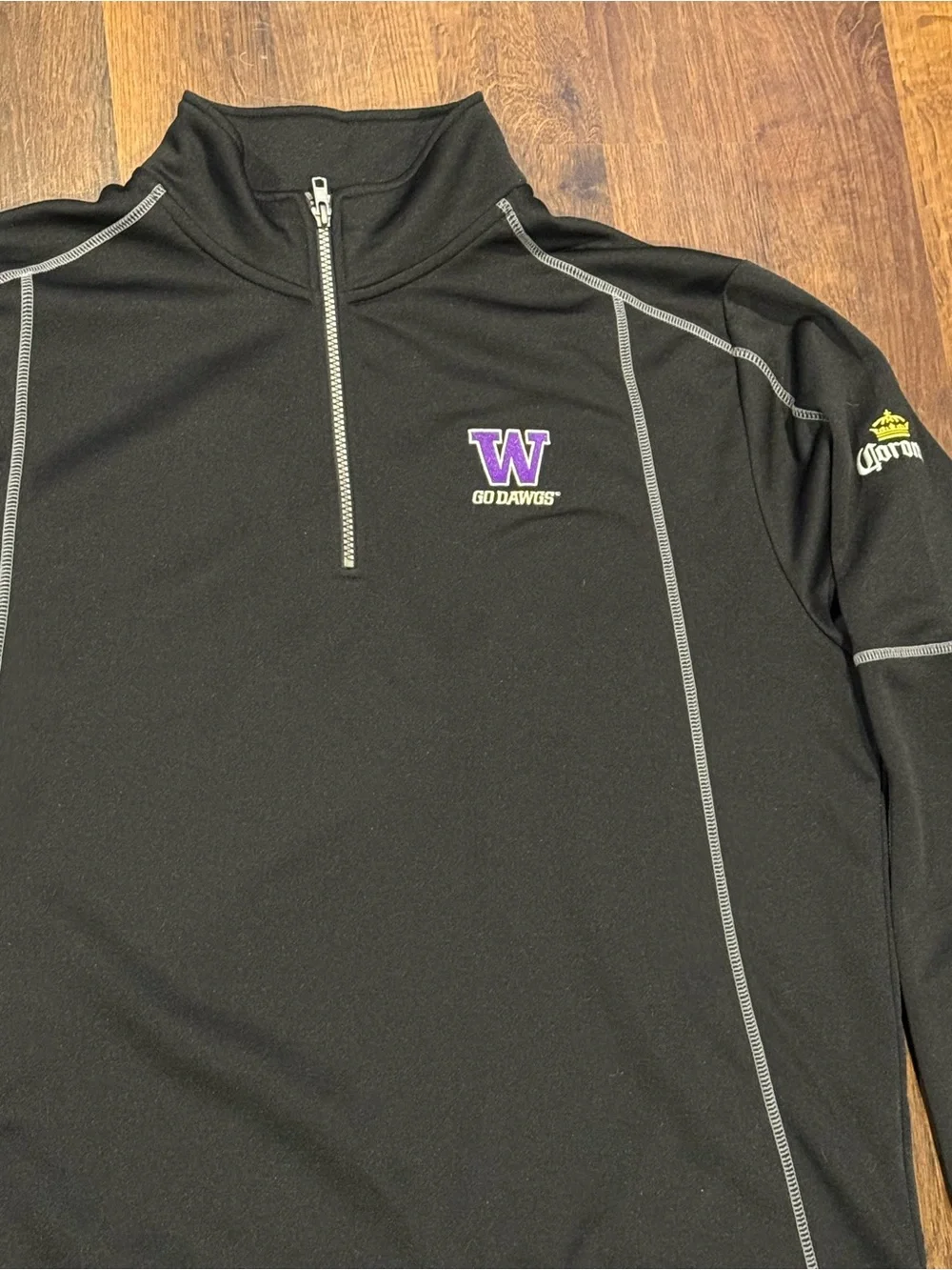 Men’s UW Washington Huskies Clique 1/4 zip pullover (size Large)